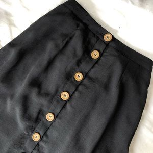 Button-Down Black Skirt with Pockets!